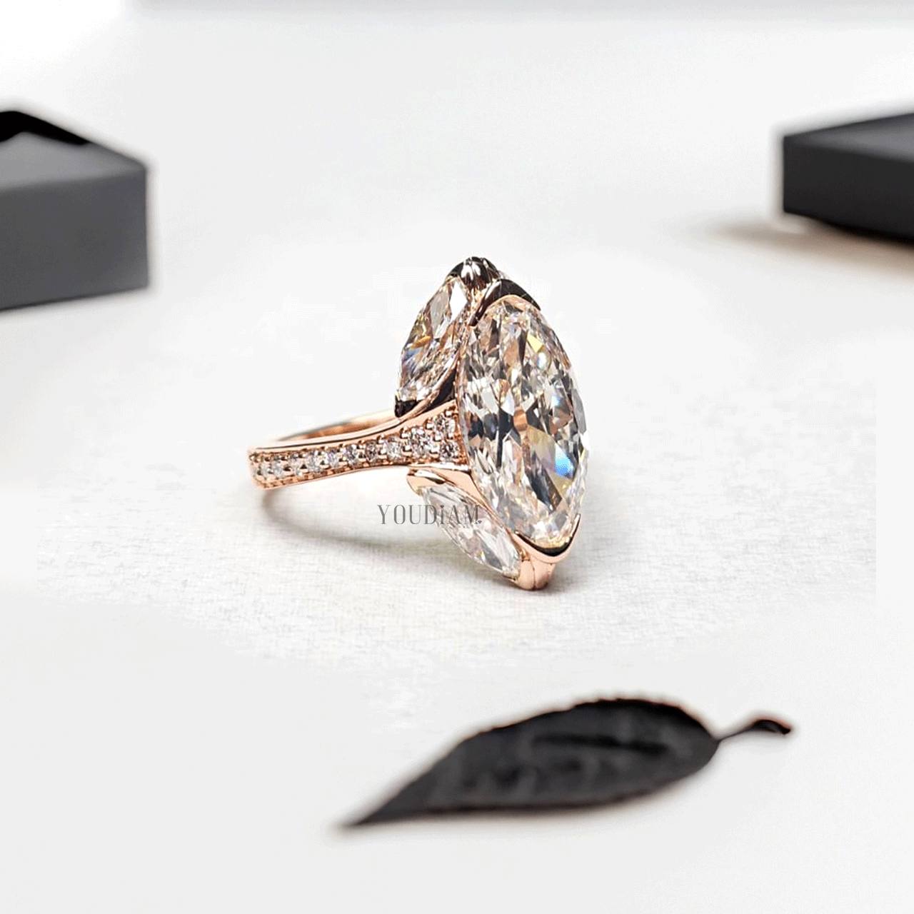 Moval Lab Diamond with Marquise and Round Lab Diamonds in Side Band - YDJLR201