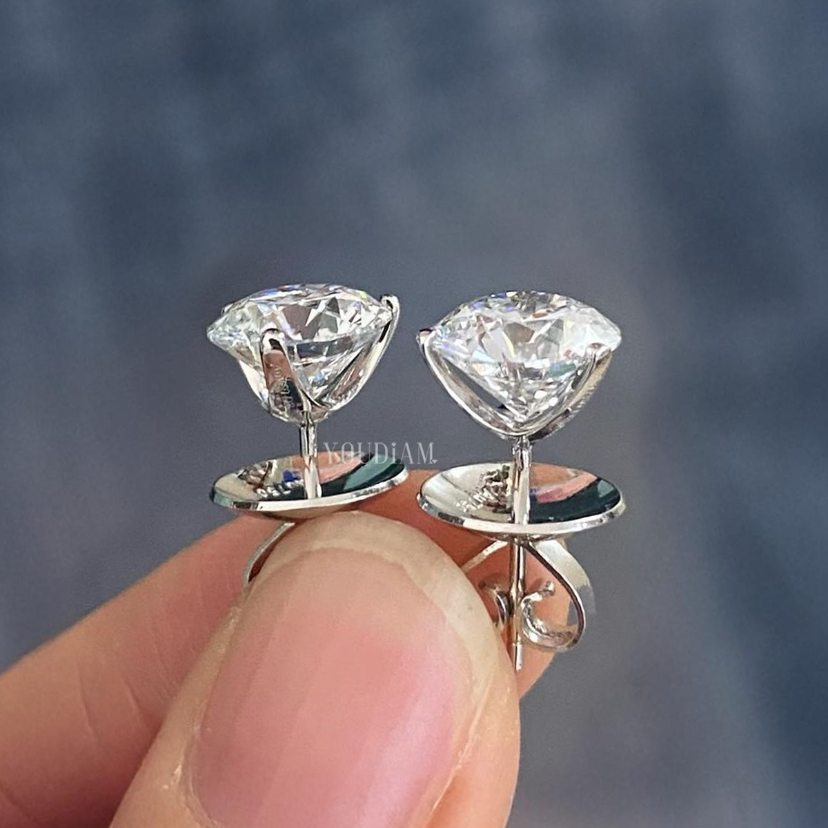 2.5ct Each Lab Grown Diamond Stud Earrings - EUDER01