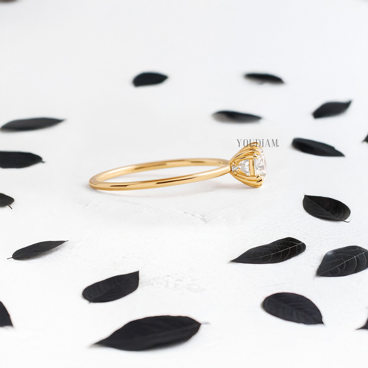 Round Lab Diamond with Trio-Prongs Ring - YDJLR53
