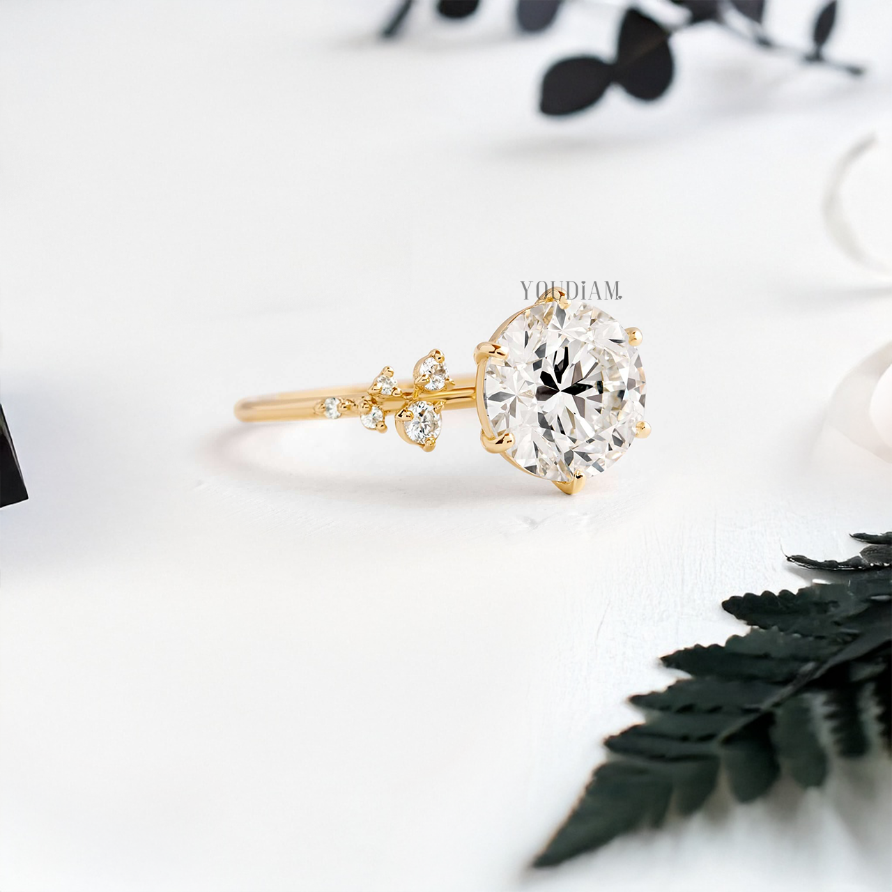Round Lab Diamond with Accent Diamonds Ring - YDJLR01