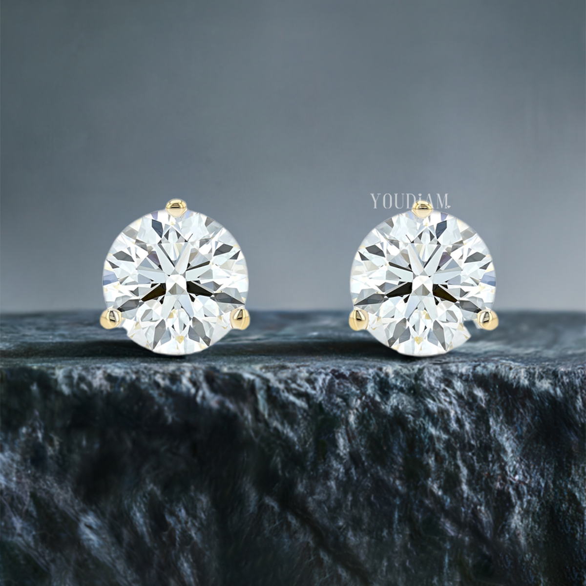 1-5ctw Round Cut Lab Diamond Studs Earrings - EUDER11