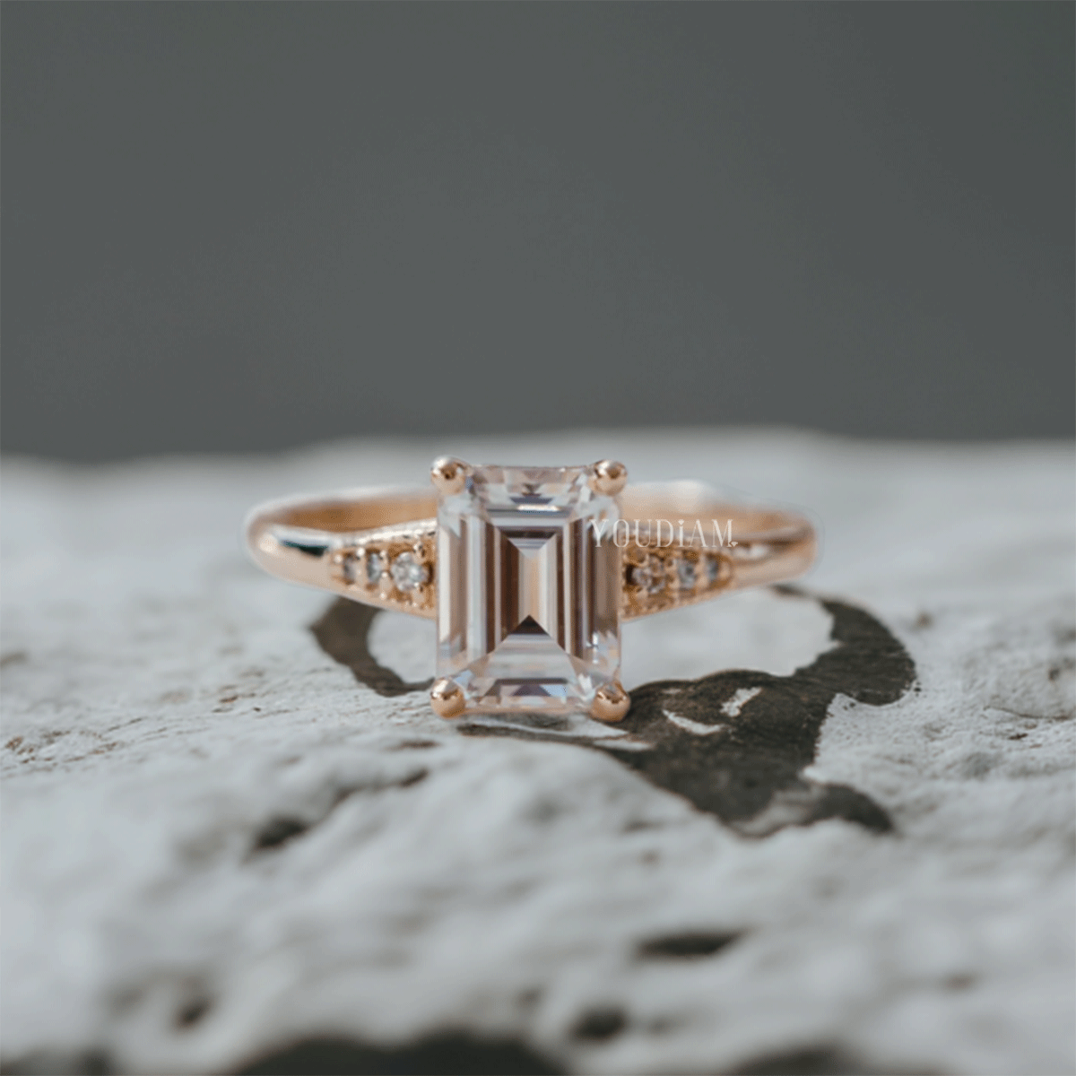 Antique Inspired Emerald Diamond Ring for your engagement or wedding