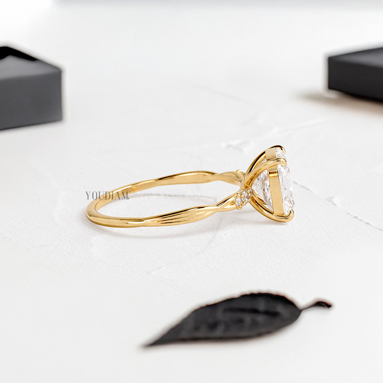 Cushion Lab Diamond on Twist Style Band Ring - YDJLR184