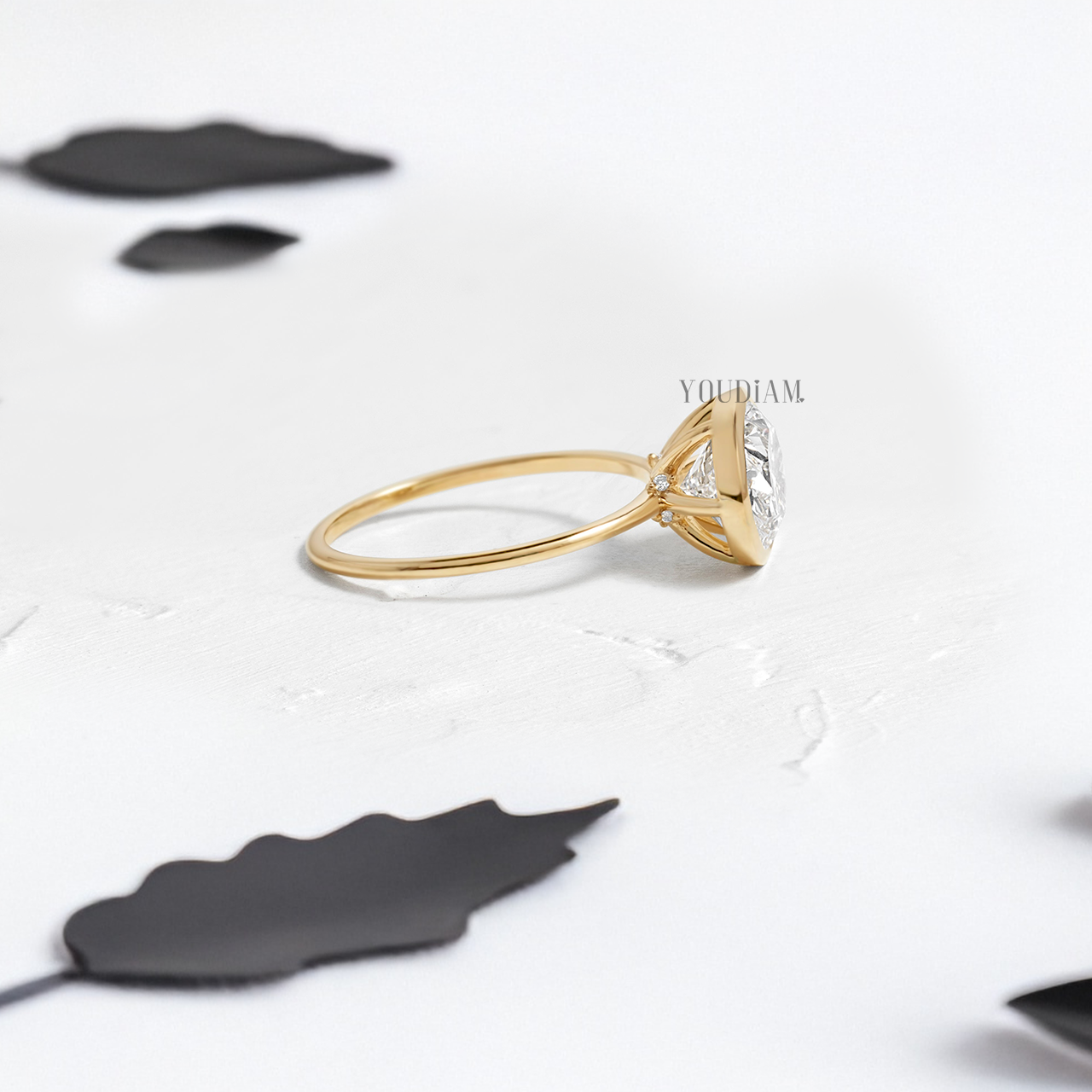 East-West Oval Lab Diamond in Bezel Setting Ring - YDJLR109