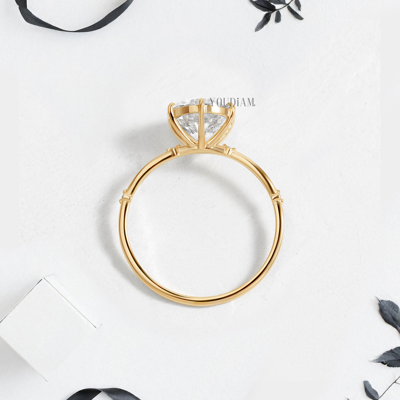 Round Lab Diamond in Split and Thin Band Ring - YDJLR104