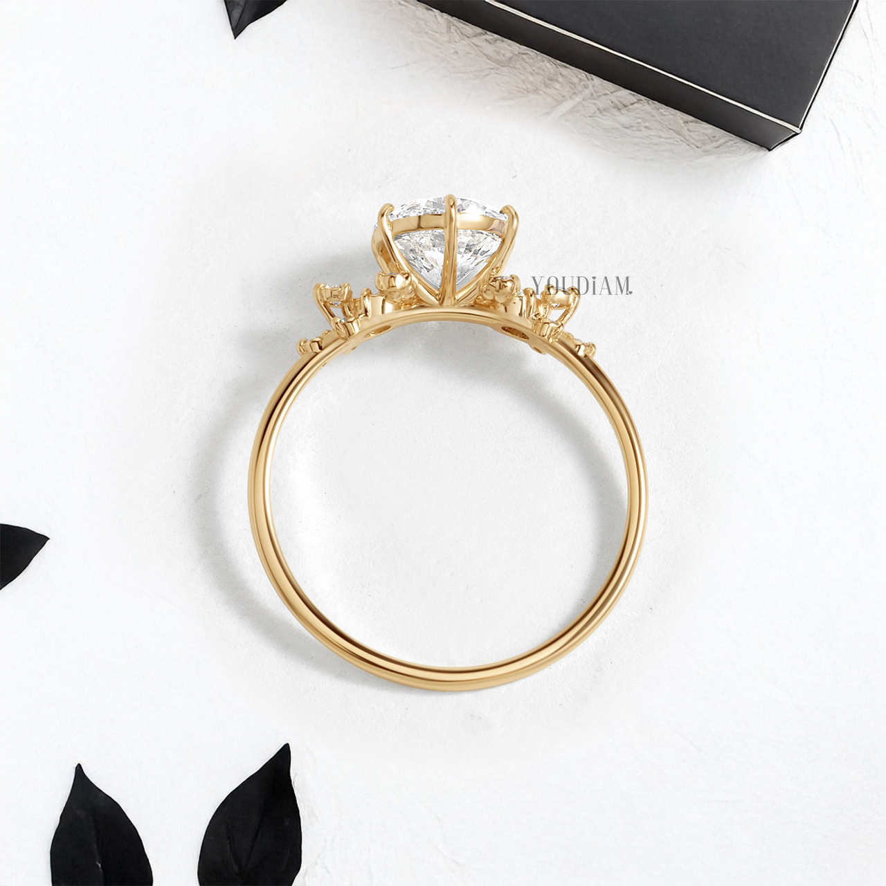 Round Lab Diamond with Side Diamonds Ring - YDJLR102