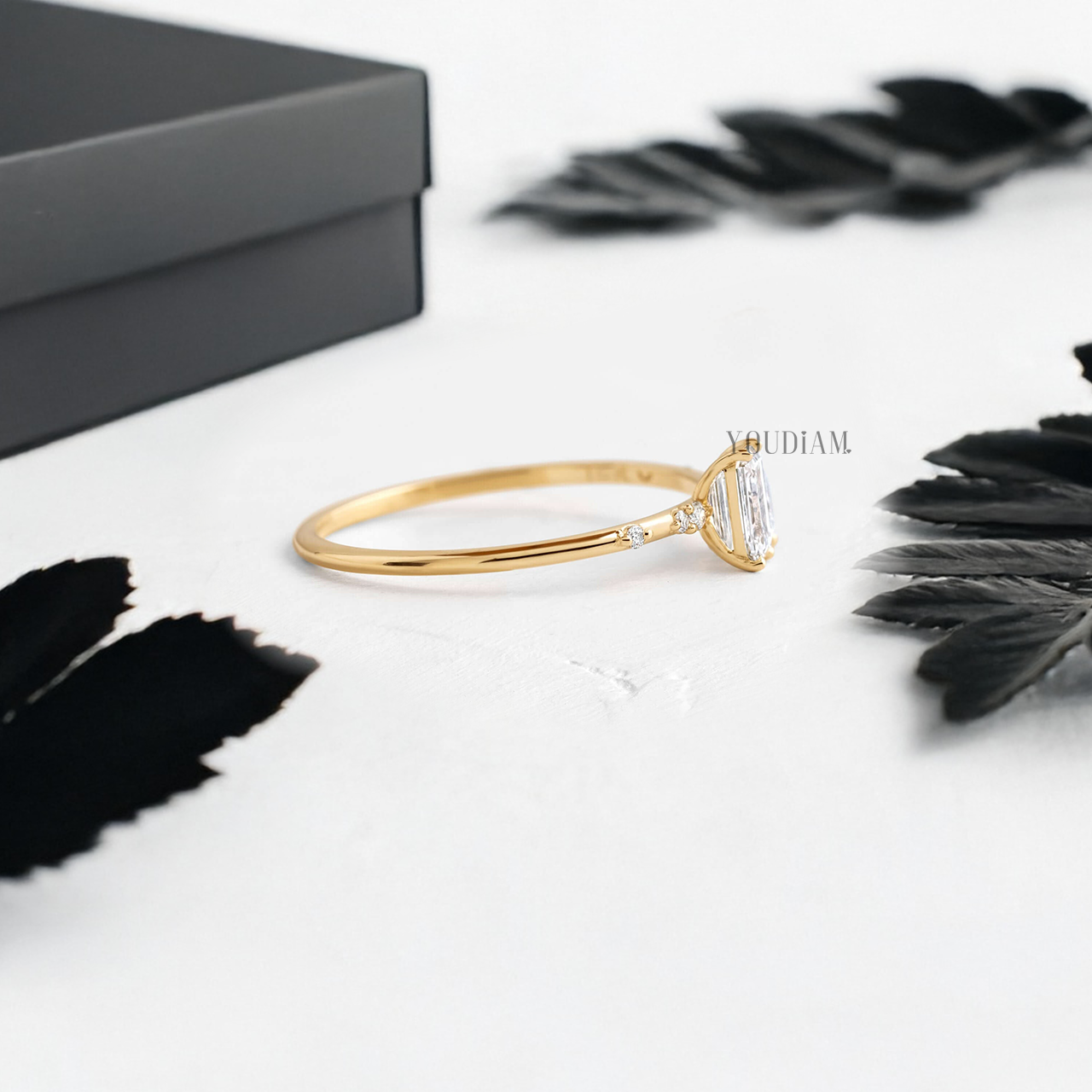 Toi Et Moi with Emerald and Marquise Lab Diamonds with Accent Diamonds Ring - YDJLR66