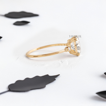 Oval Lab Diamond with Double-Prongs and Side Diamonds Ring - YDJLR36