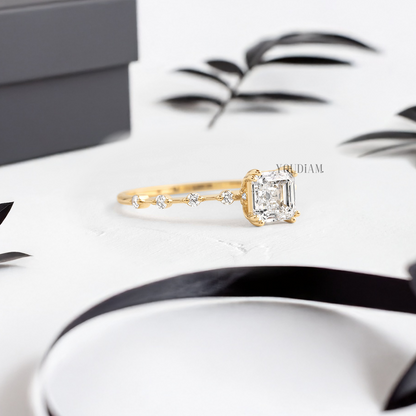 Asscher Lab Diamond in Double-Prongs and Distance Diamonds on Band Ring - YDJLR87