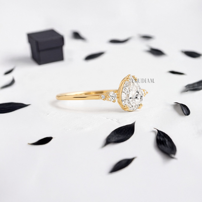 Pear Lab Diamond with Double-Prongs and Side Diamonds Ring - YDJLR69