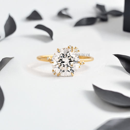 Round Lab Diamond with Scattered Accent Diamonds Ring - YDJLR31