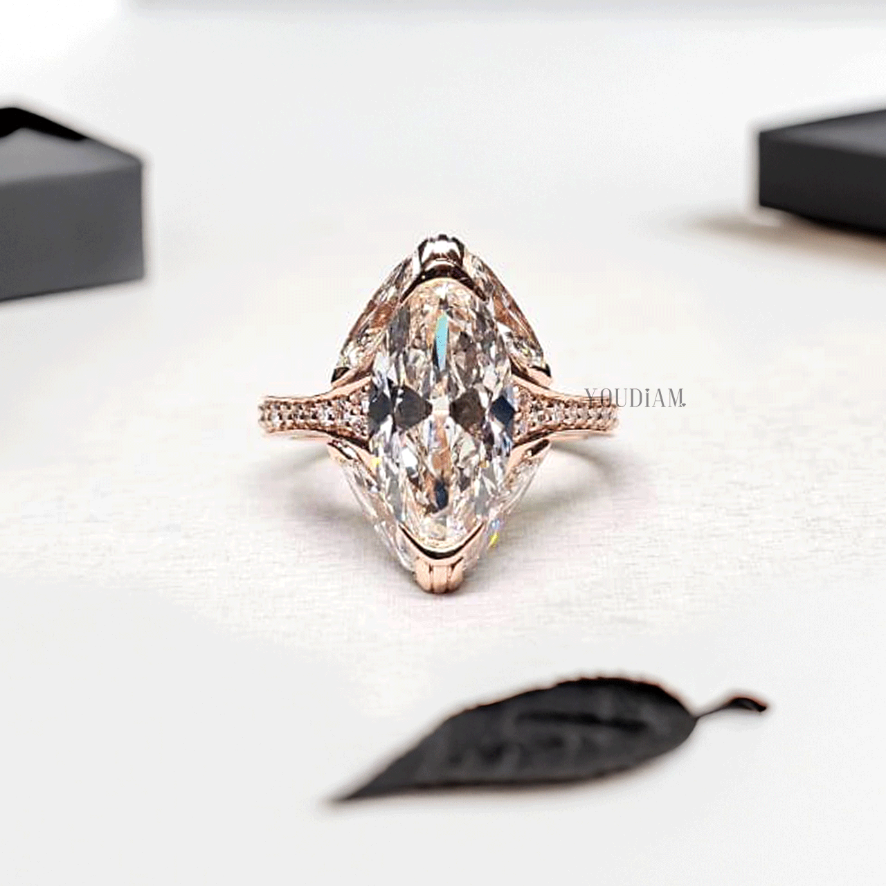 Moval Lab Diamond with Marquise and Round Lab Diamonds in Side Band - YDJLR201