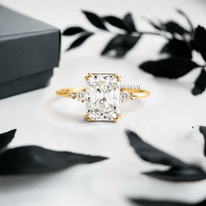 Radiant Lab Diamond with Double-Prongs and Side Diamonds Ring - YDJLR07