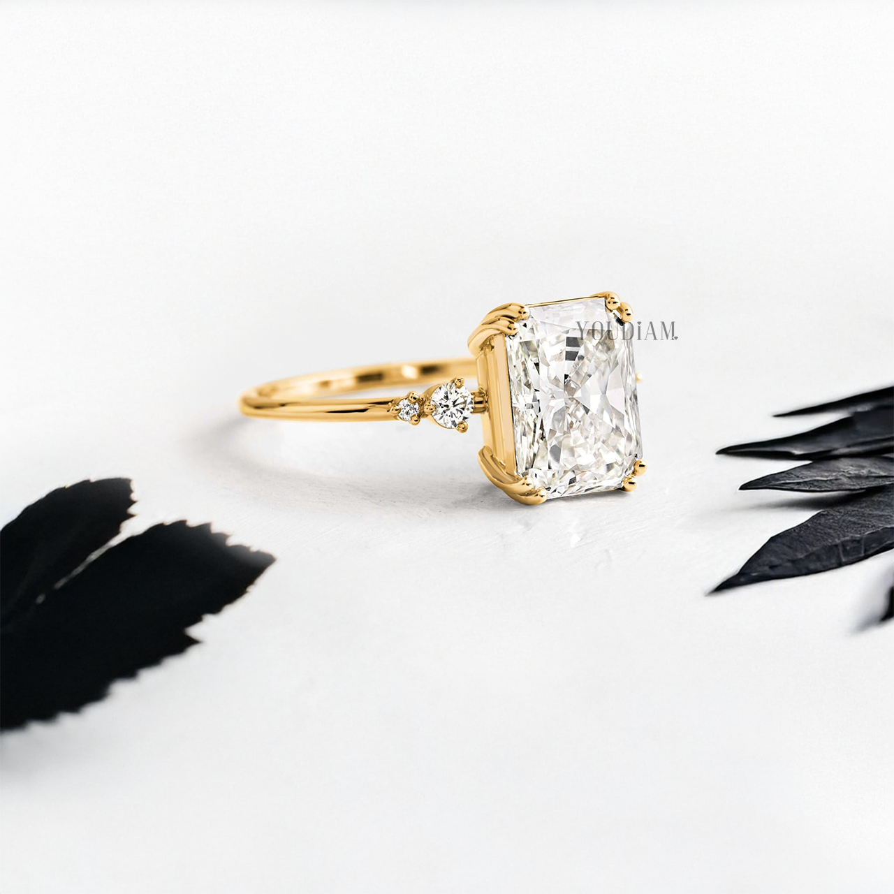 Radiant Lab Diamond with Double-Prongs and Side Diamonds Ring - YDJLR07