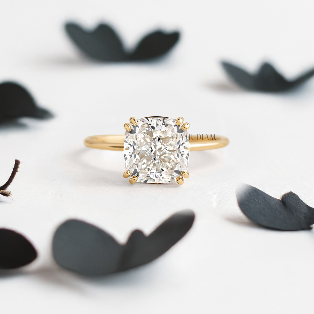 Cushion Lab Diamond in Four Double-Prongs Ring - YDJLR39