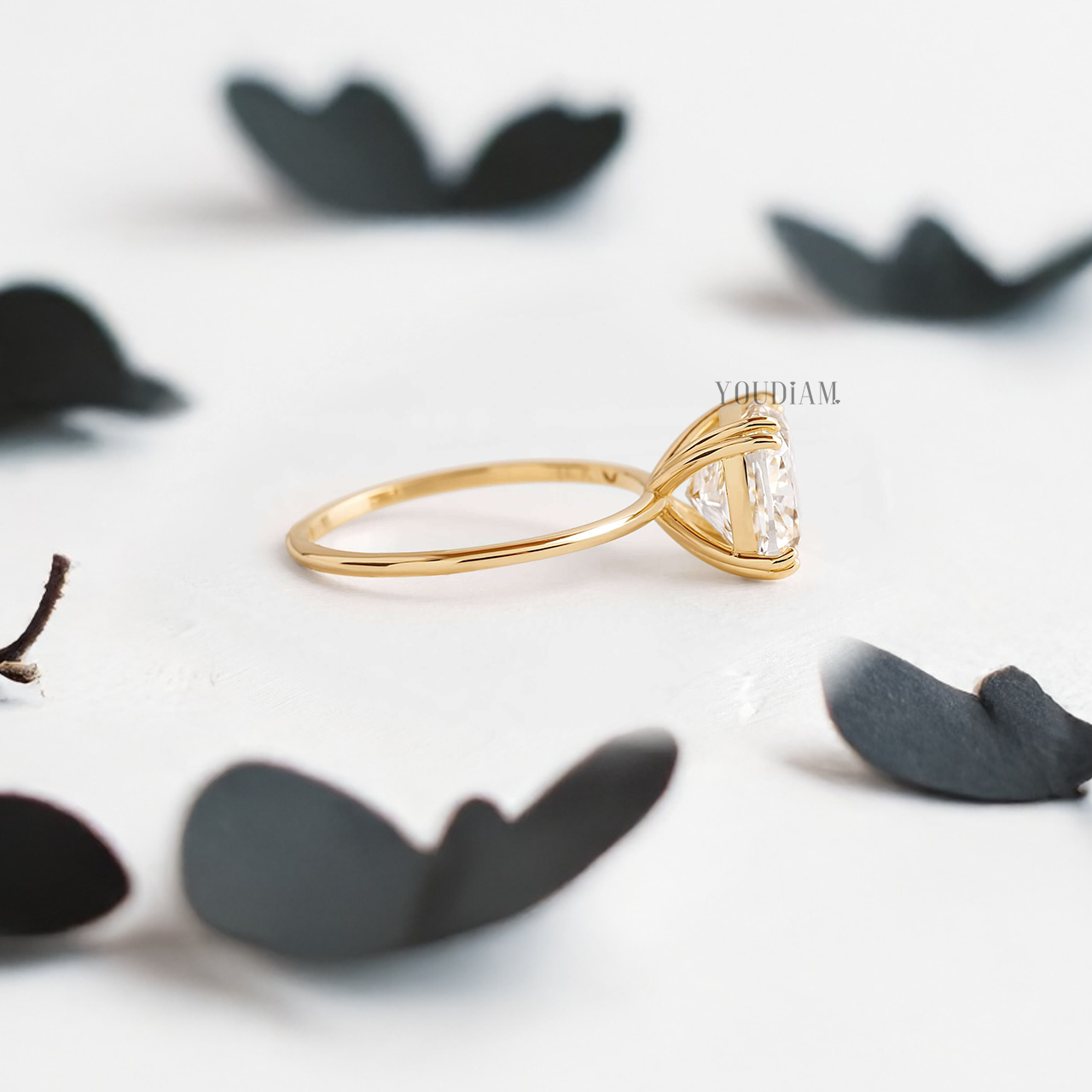 Cushion Lab Diamond in Four Double-Prongs Ring - YDJLR39