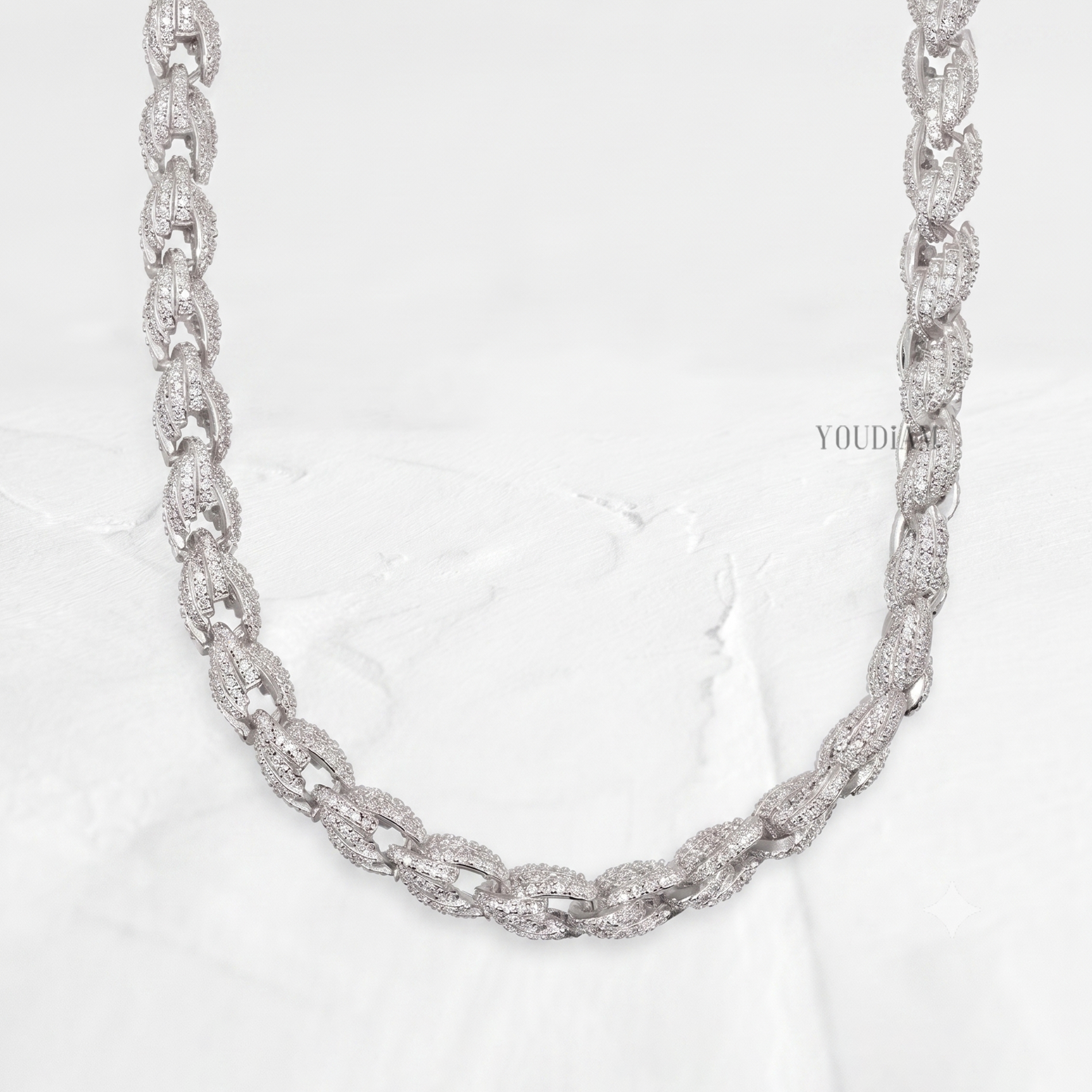 20 Karat Tenniskette mit abgestuften Diamanten aus 14 Karat Weißgold - UDJNL05
