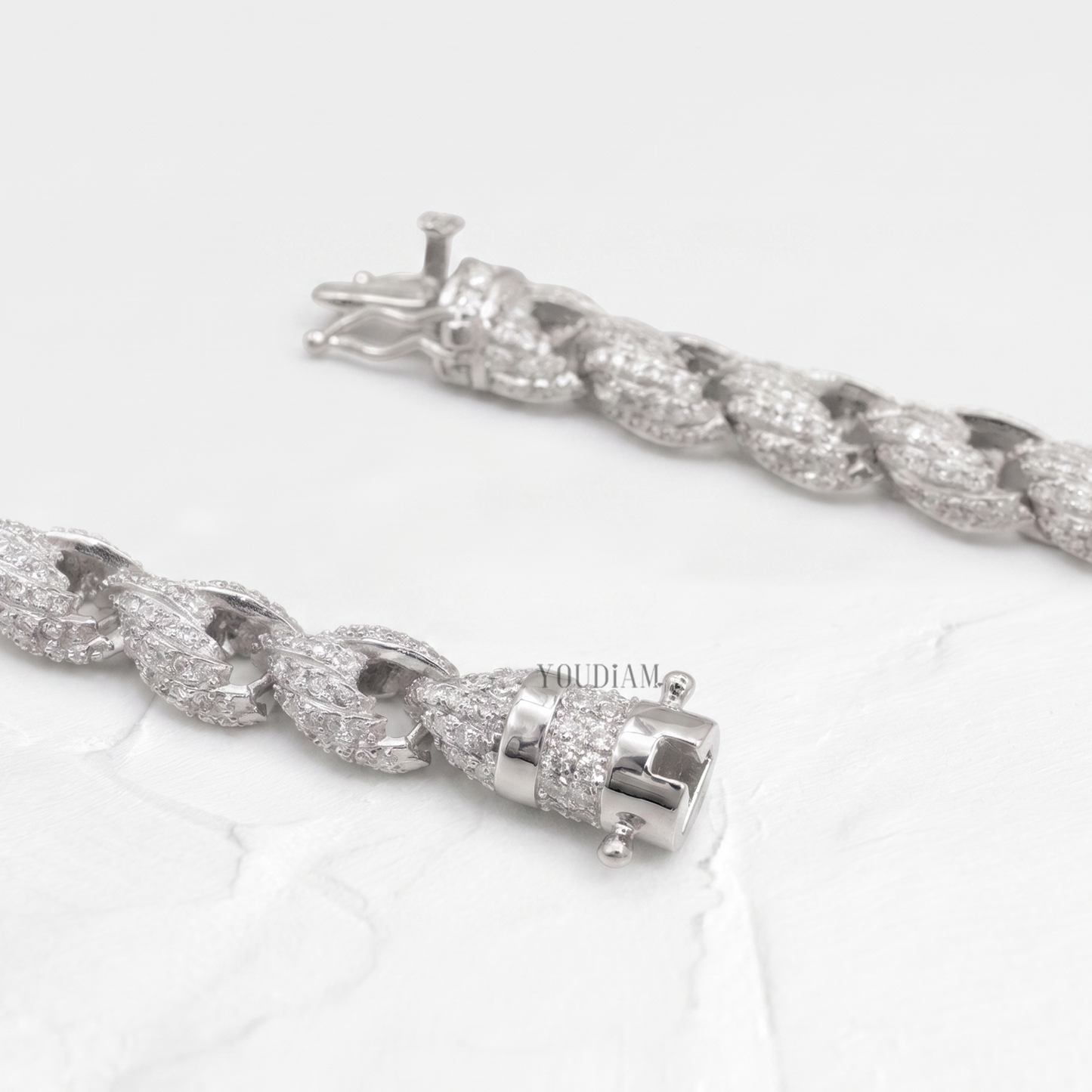 20 Karat Tenniskette mit abgestuften Diamanten aus 14 Karat Weißgold - UDJNL05