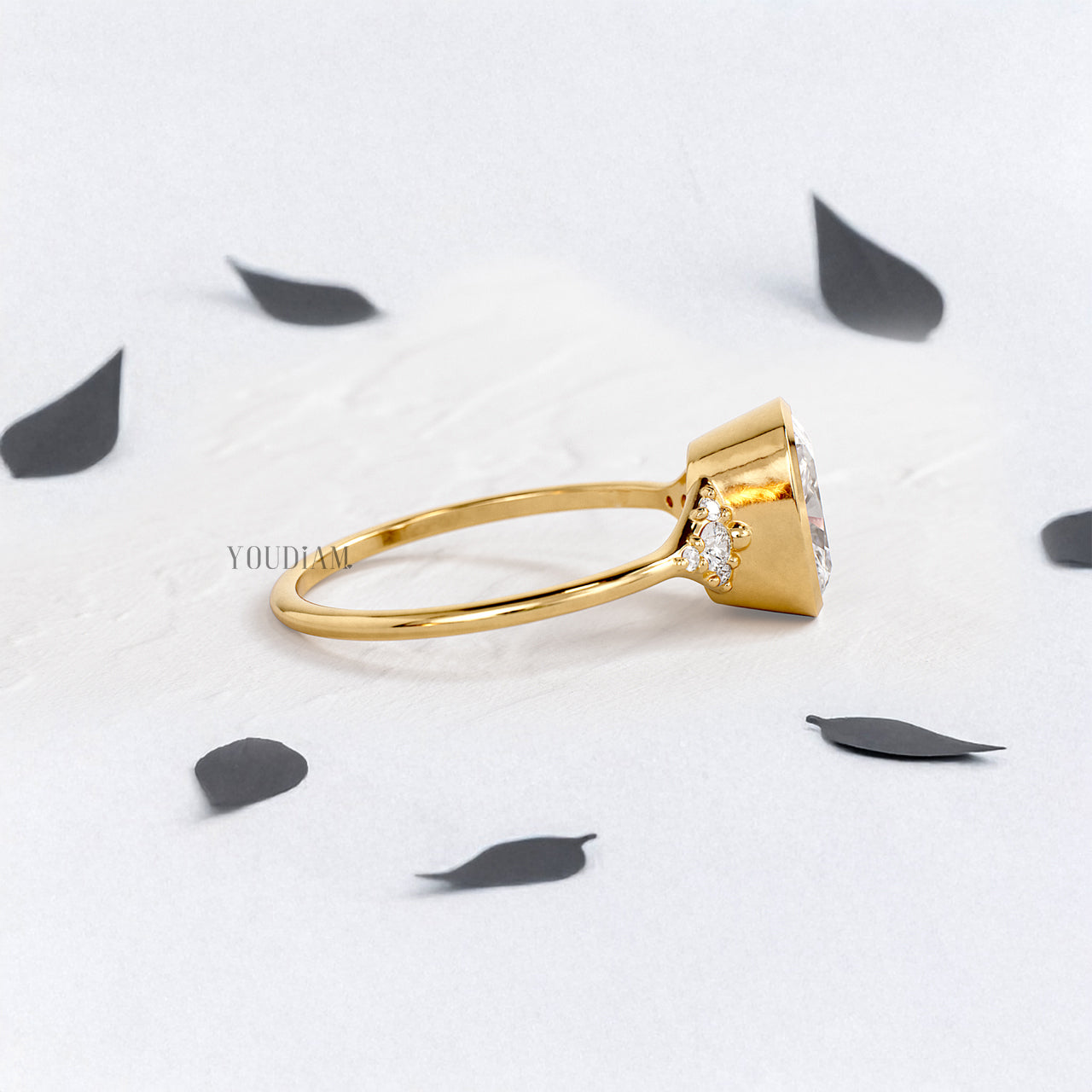 Cushion Lab Diamond in Bezel Setting with Accented Diamonds on Band Ring - YDJLR198