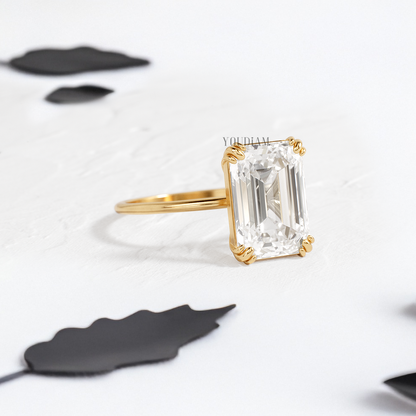 Emerald Lab Diamond with Trio-Prongs Ring - YDJLR126