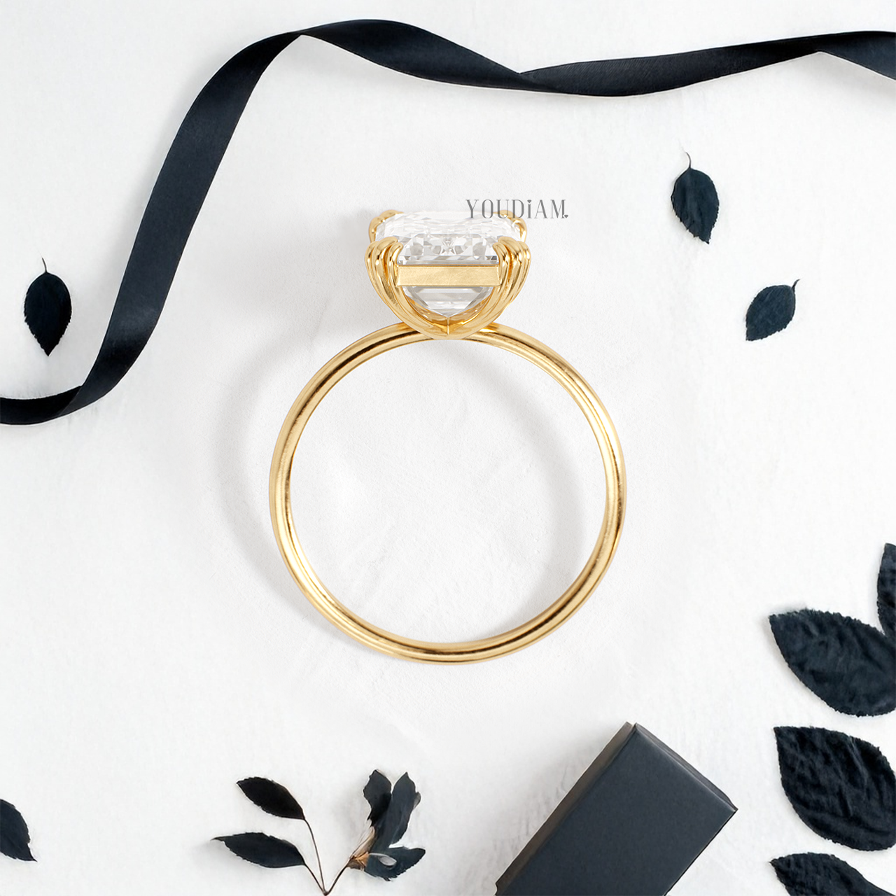 Emerald Lab Diamond with Trio-Prongs Ring - YDJLR126