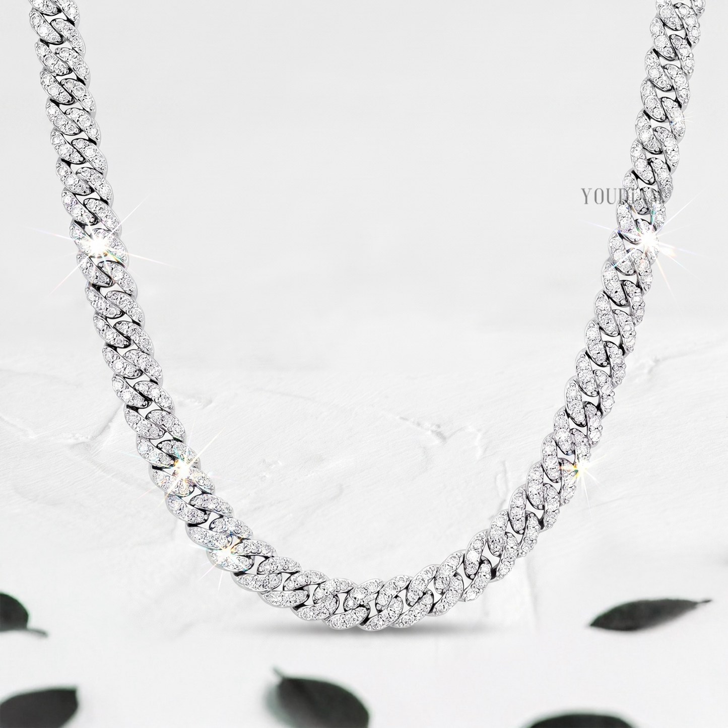 20 Karat Tenniskette mit abgestuften Diamanten aus 14 Karat Weißgold - UDJNL05