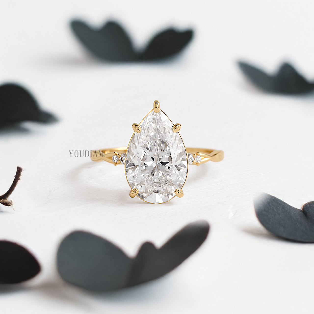 Pear Lab Diamond on Twist Style Band Ring - YDJLR185