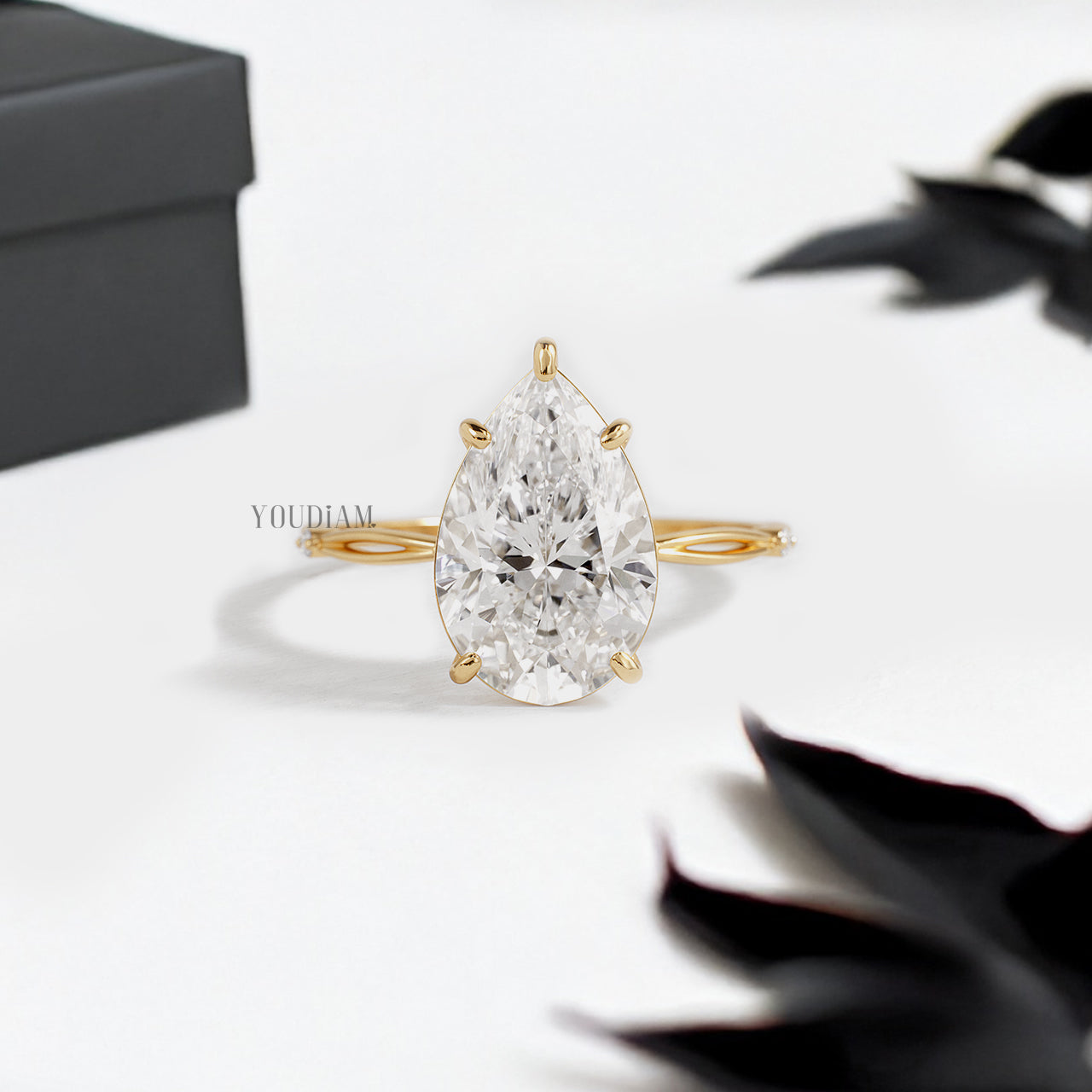 Pear Lab Diamond in Split and Thin Band Ring - YDJLR163