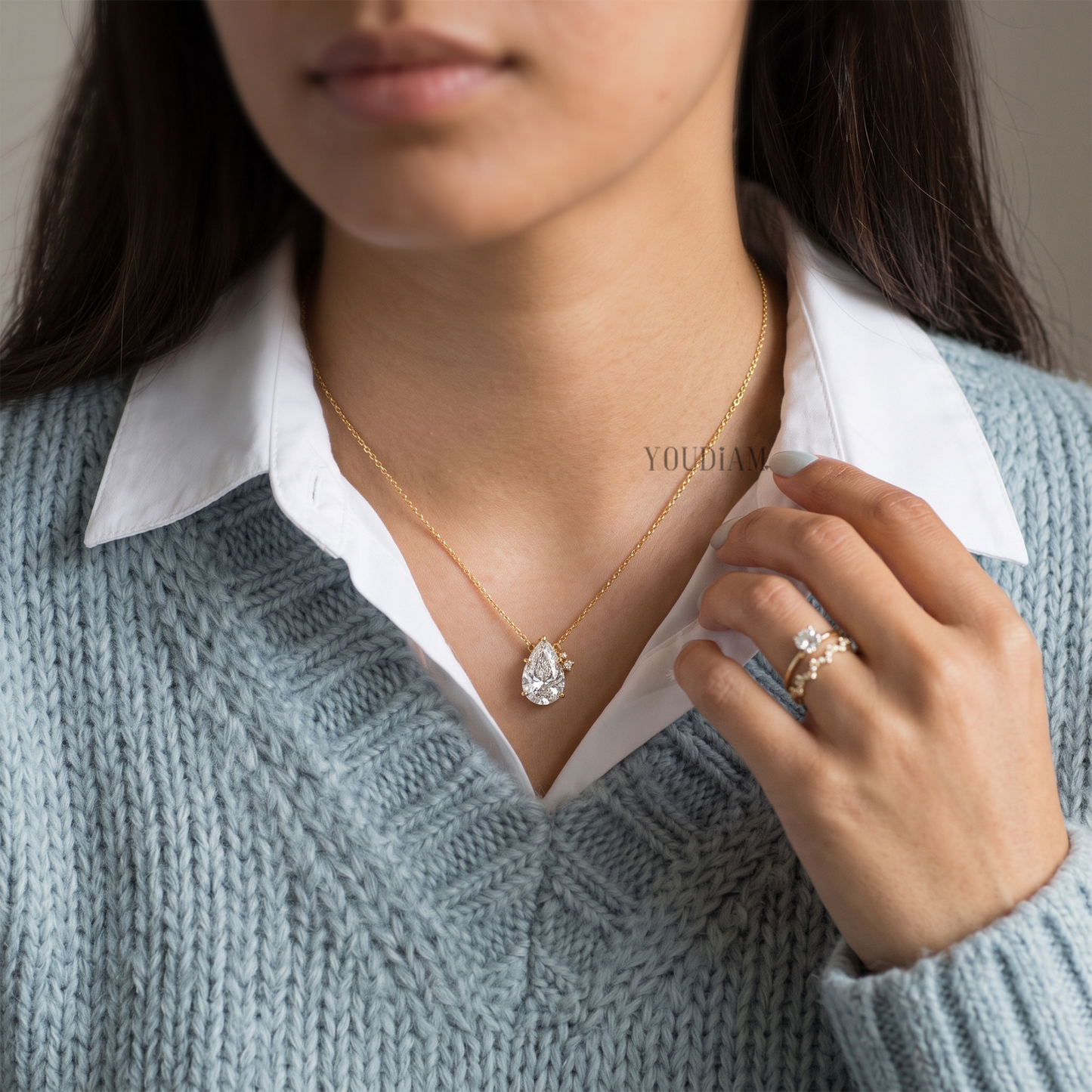 Pear Lab Diamonds Pendant with Scattered Accent Diamonds and Anchor Chain - YDJLP13
