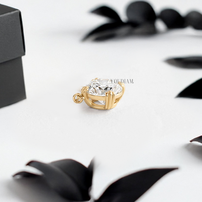 Round Lab Diamond Solitaire Pendant in Trio-Prongs and Anchor Chain - YDJLP07