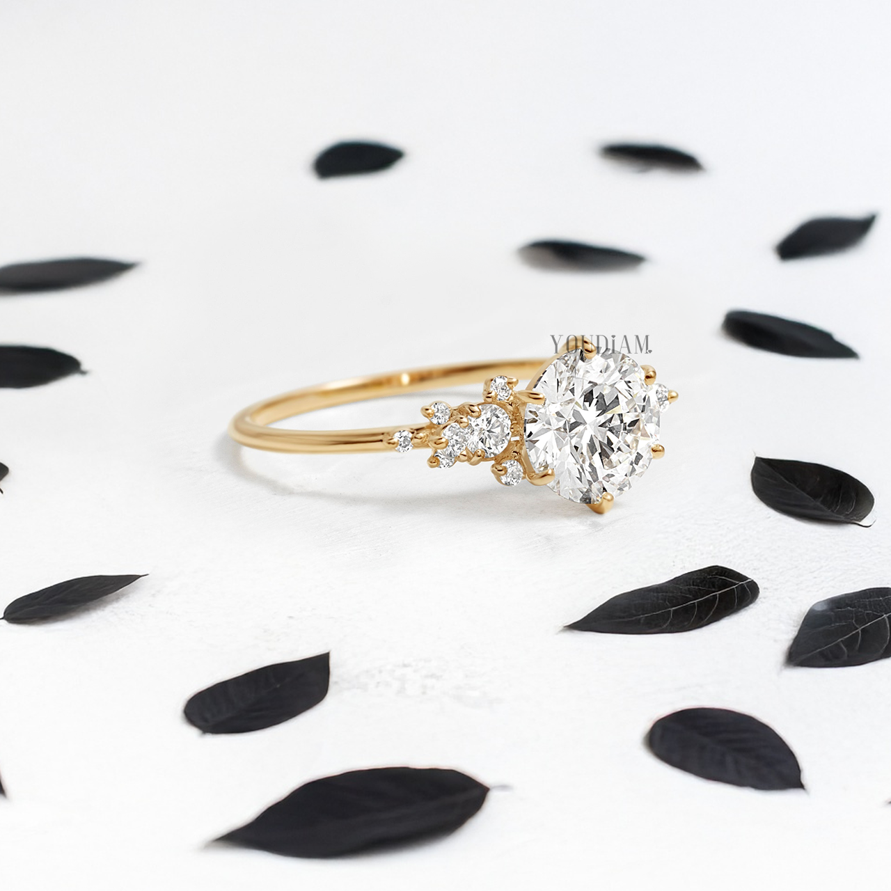 Round Lab Diamond with Side Diamonds Ring - YDJLR102