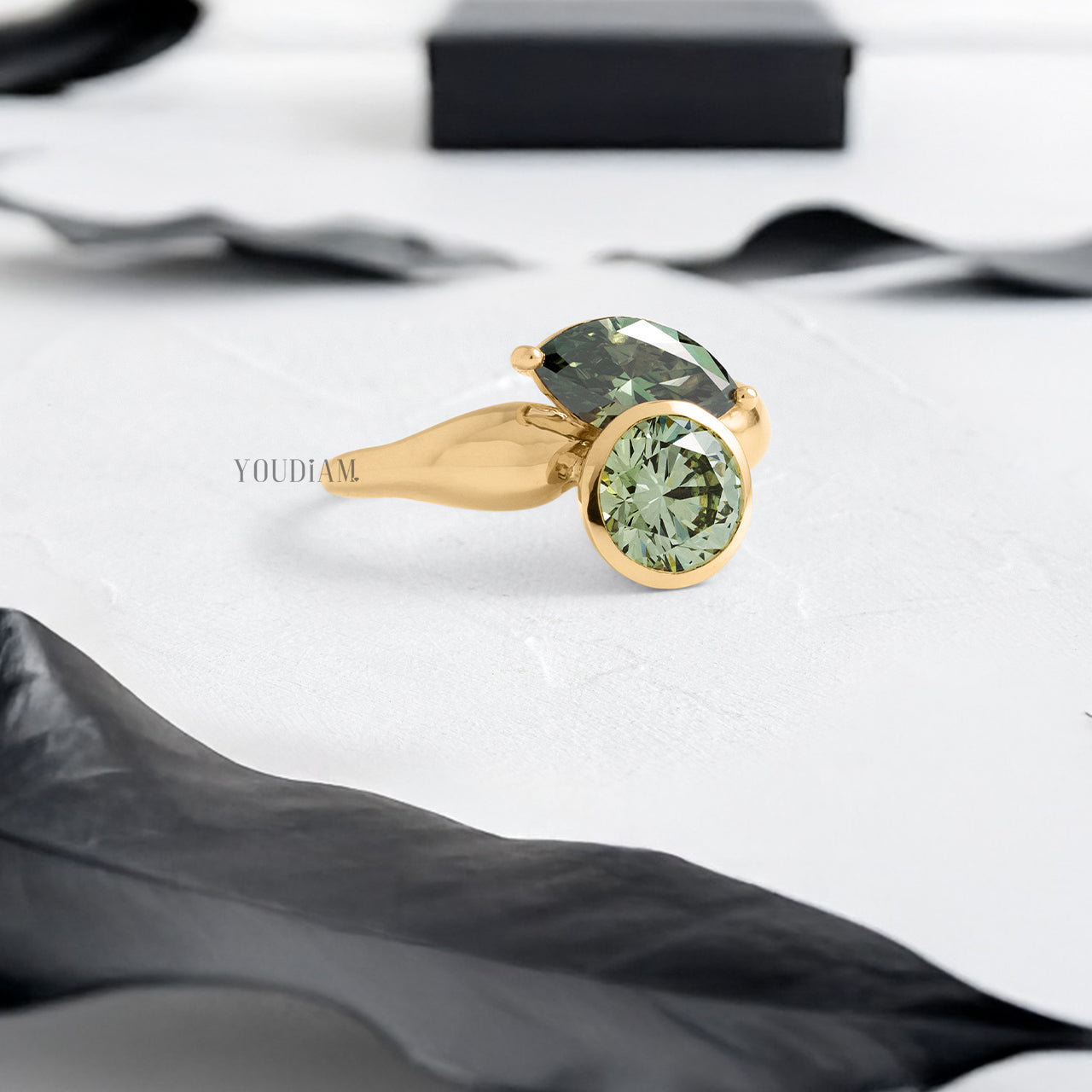 Toi Et Moi Ring with Green Marquise and Round Lab Diamonds - YDJLR178