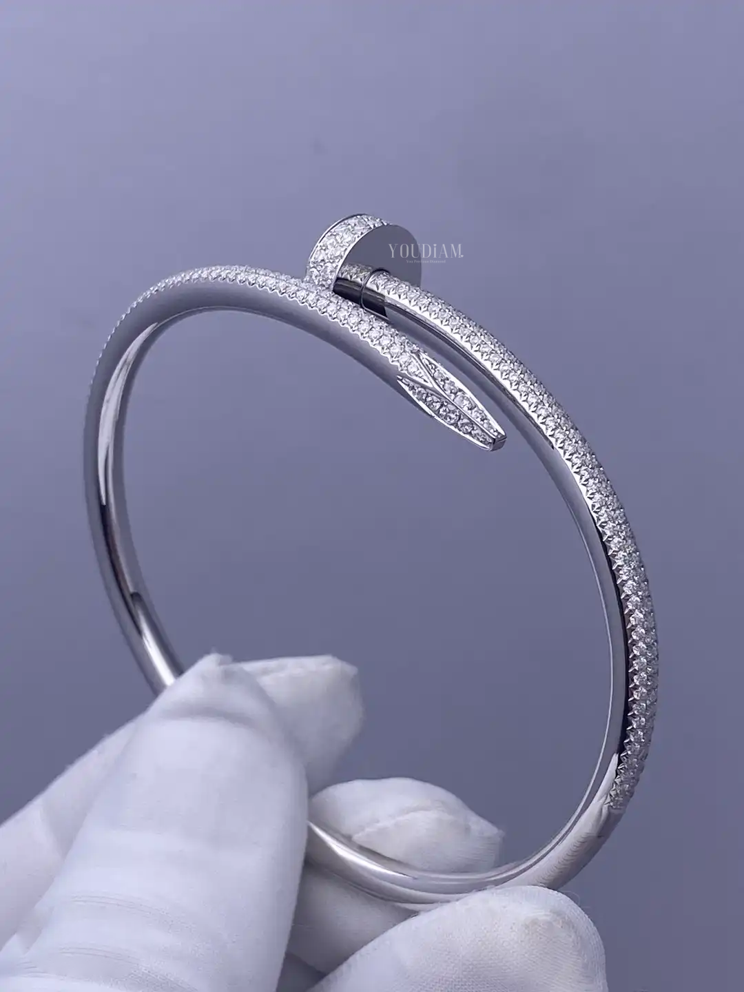 Trendy Bracelet, 18k Gold, Natural diamonds