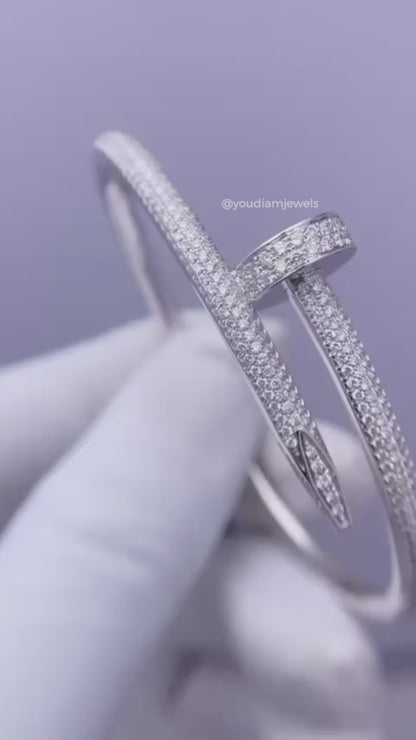 Trendy Bracelet, 18k Gold, Natural diamonds