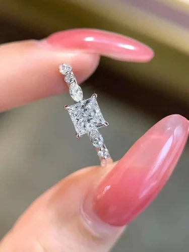 1ct Brilliant Princess-cut Lab Diamond Ring